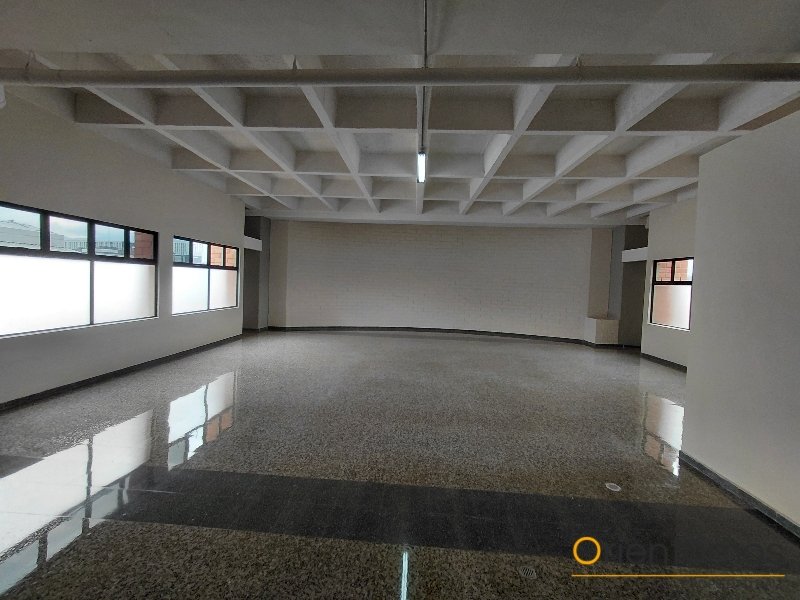 Oficina disponible para el arriendo en Medellín el codigo es 21303 foto numero 9