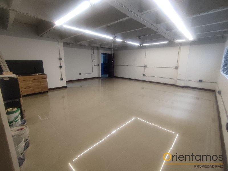 Oficina disponible para el arriendo en Medellín el codigo es 21065 foto numero 7