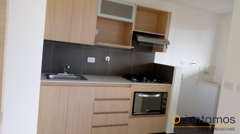 Apartamento disponible para el arriendo en Envigado el codigo es 18360 foto numero 5