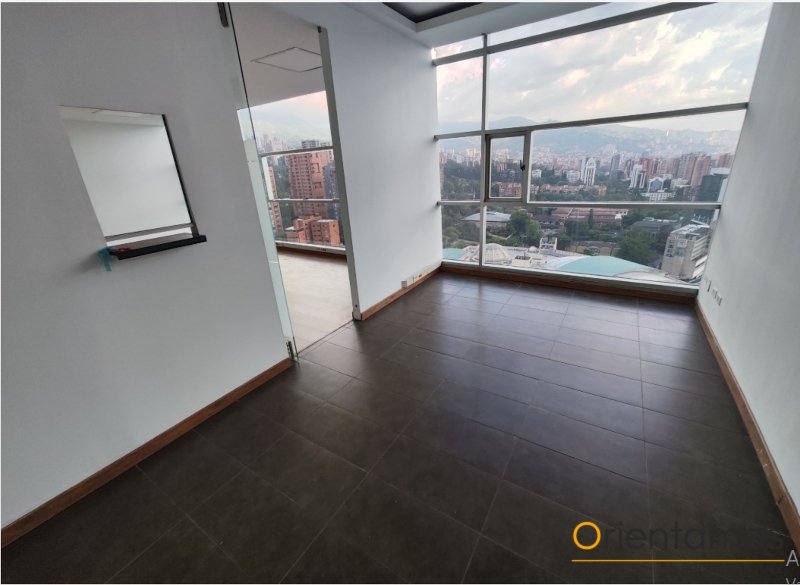 Oficina disponible para el arriendo en Medellín el codigo es 21197 foto numero 8