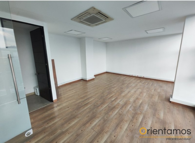 Oficina disponible para el arriendo en Medellín el codigo es 21197 foto numero 6