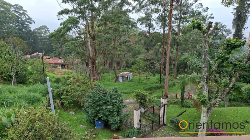 Casa disponible para el arriendo en Medellín el codigo es 20930 foto numero 23