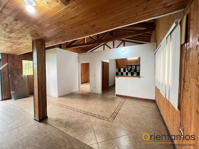 Casa disponible para el arriendo en Medellín el codigo es 20930 foto numero 5