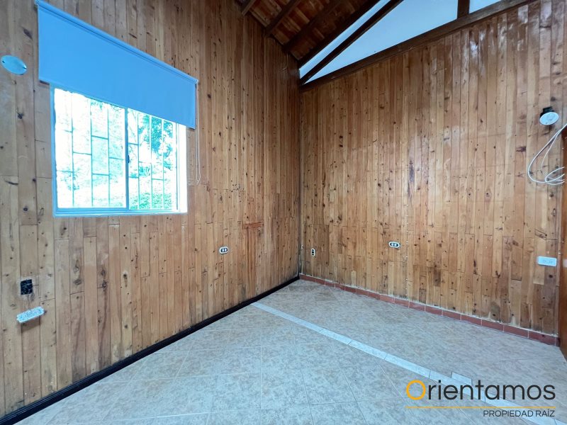 Casa disponible para el arriendo en Medellín el codigo es 20930 foto numero 17