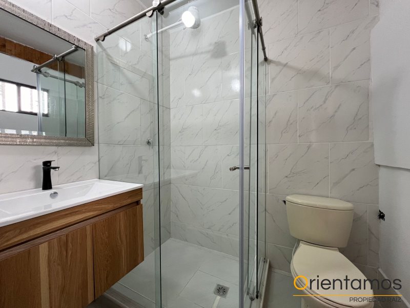 Casa disponible para el arriendo en Medellín el codigo es 20930 foto numero 19