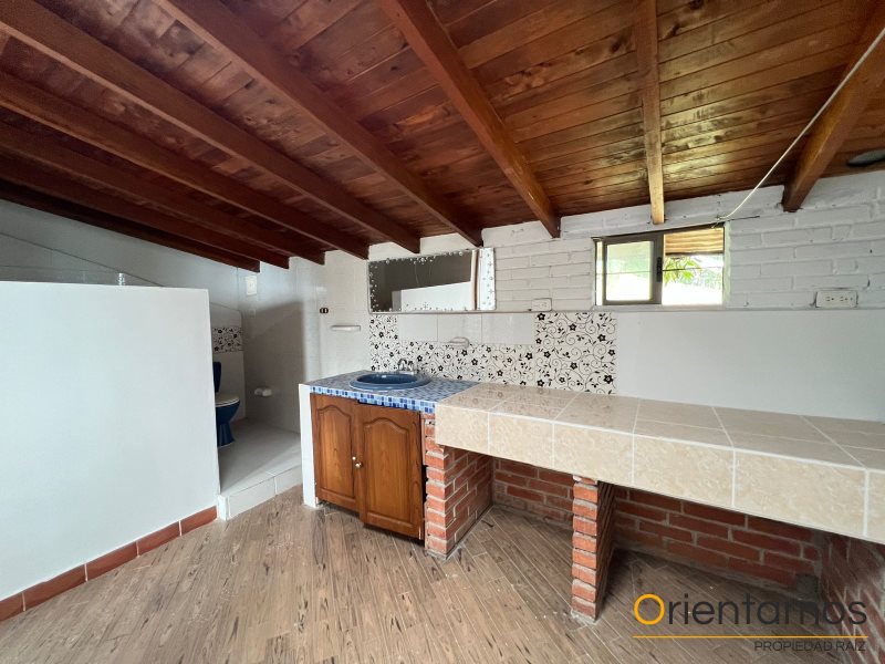 Casa disponible para el arriendo en Medellín el codigo es 20930 foto numero 7