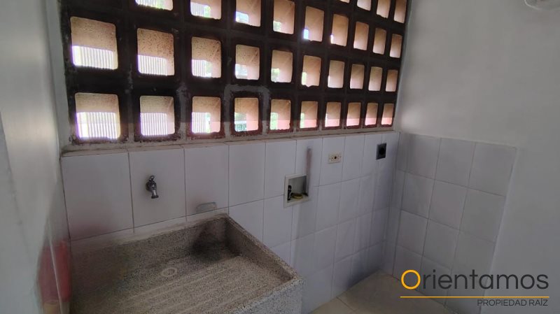 Oficina disponible para el arriendo en Medellín el codigo es 20477 foto numero 8