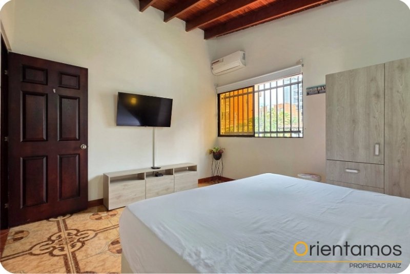 Casa para el arriendo en Medellín - Laureles el codigo es 21120 foto numero 10