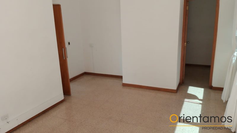 Oficina disponible para el arriendo en Medellín el codigo es 19249 foto numero 6