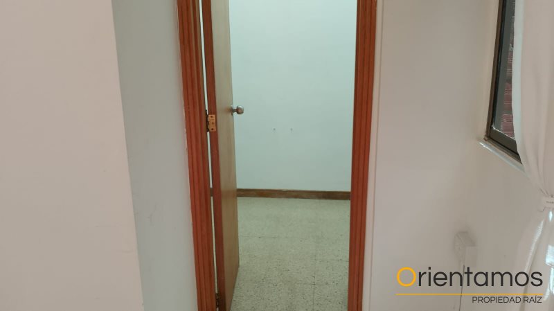 Oficina disponible para el arriendo en Medellín el codigo es 19249 foto numero 8