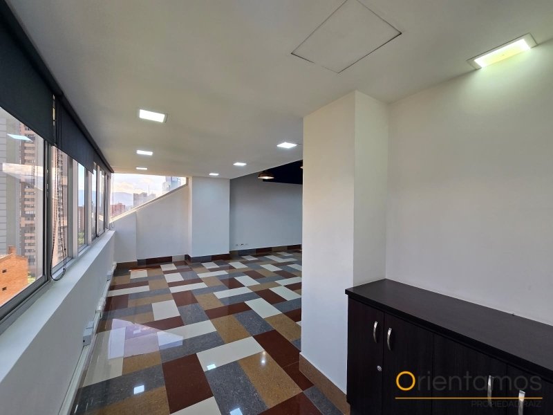 Oficina disponible para el arriendo en Medellín el codigo es 16667 foto numero 7