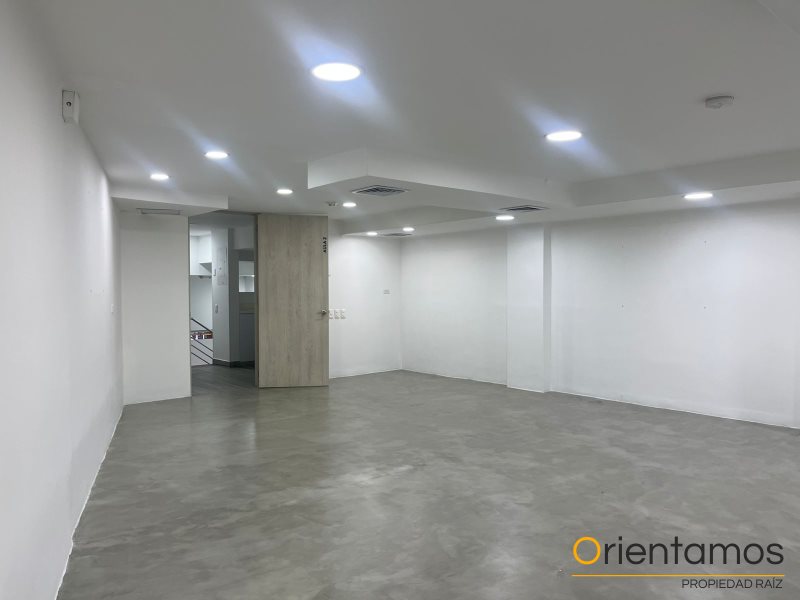 Local disponible para el arriendo en Medellín el codigo es 18711 foto numero 4