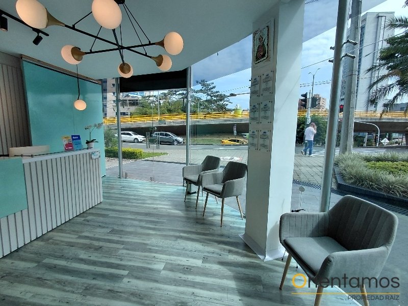 Oficina-Local disponible para el arriendo en Medellín el codigo es 21363 foto numero 8