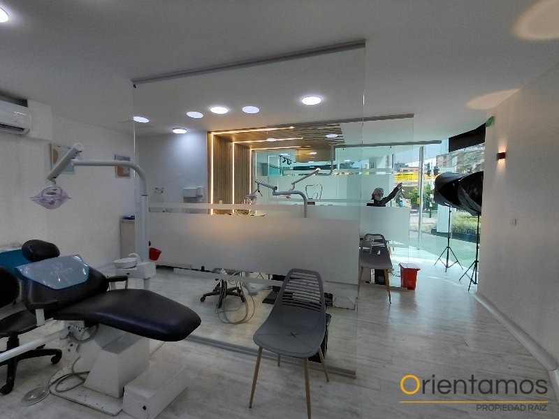 Oficina-Local disponible para el arriendo en Medellín el codigo es 21363 foto numero 9