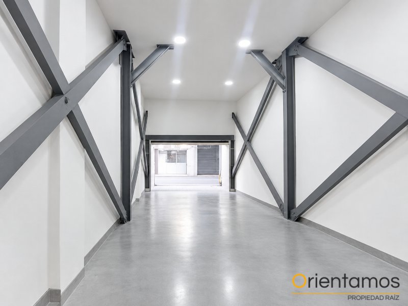 Bodega disponible para el arriendo en Medellín el codigo es 21525 foto numero 4