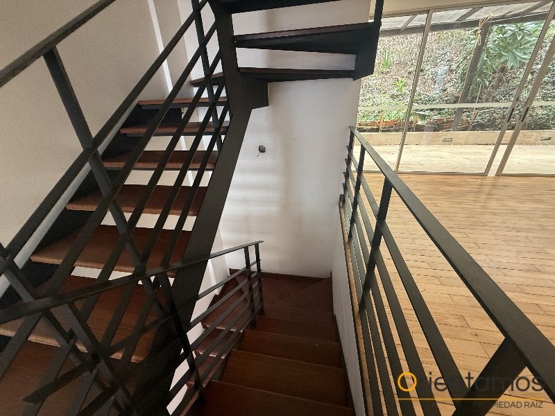 Casa disponible para venta o arriendo en Medellín el codigo es 21645 foto numero 25