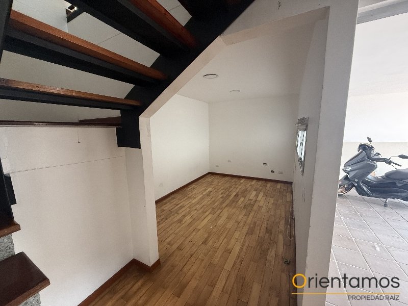 Casa disponible para venta o arriendo en Medellín el codigo es 21645 foto numero 23