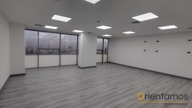 Oficina disponible para el arriendo en Envigado el codigo es 20889 foto numero 3