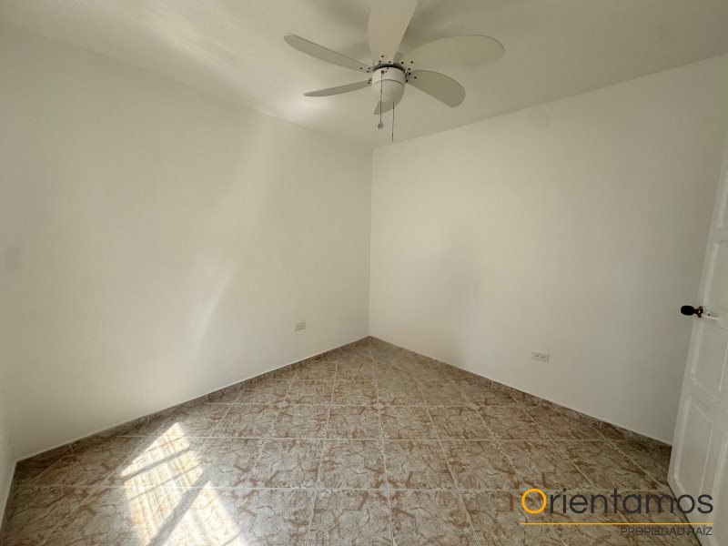 Casa-local disponible para el arriendo en Medellín el codigo es 20788 foto numero 16