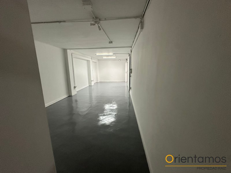 Local disponible para el arriendo en Medellín el codigo es 19999 foto numero 4