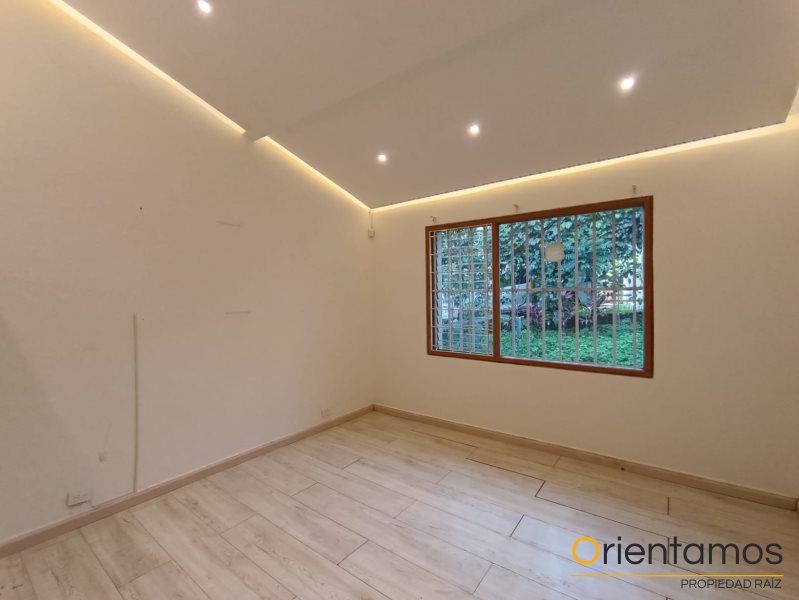Casa-local disponible para el arriendo en Medellín el codigo es 5852 foto numero 21