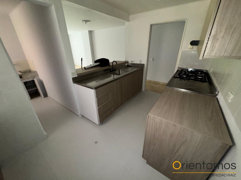 Apartamento disponible para el arriendo en Medellín el codigo es 20638 foto numero 8
