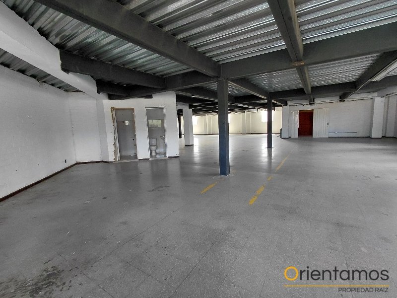 Bodega disponible para el arriendo en Medellín el codigo es 21434 foto numero 4