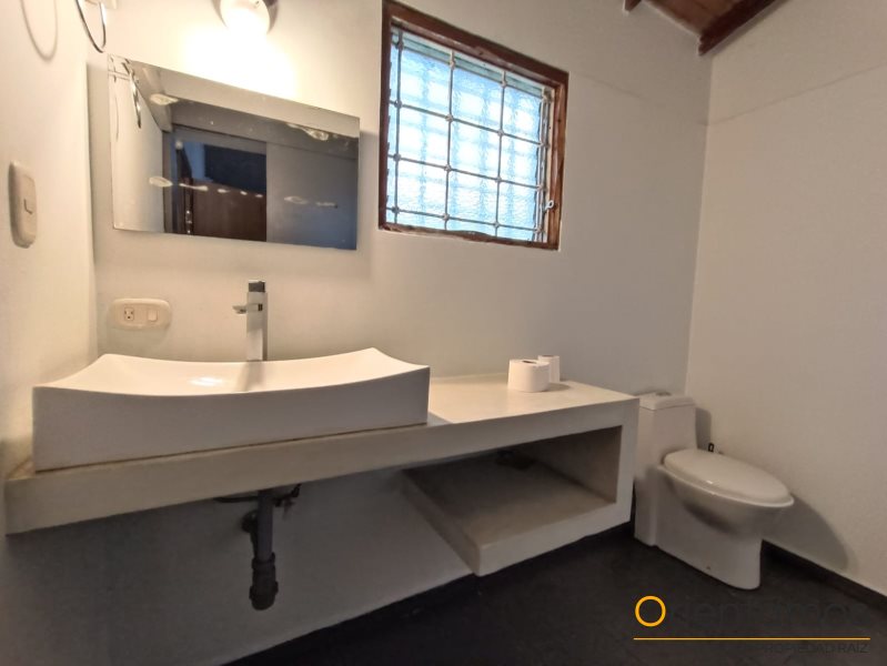 Casa-local disponible para el arriendo en Medellín el codigo es 5852 foto numero 23