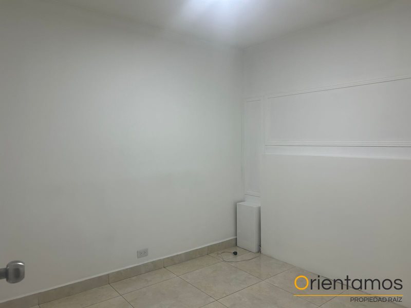 Casa-local disponible para el arriendo en Medellín el codigo es 21023 foto numero 7