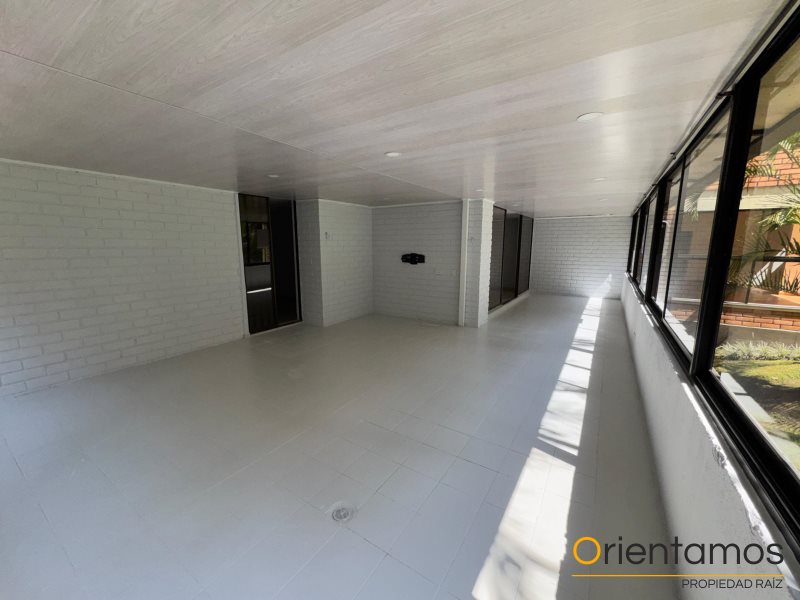 Apartamento disponible para el arriendo en Medellín el codigo es 20638 foto numero 12