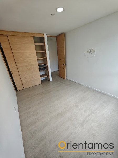 Apartamento disponible para el arriendo en Envigado el codigo es 21658 foto numero 13