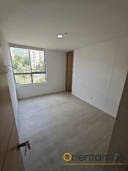 Apartamento disponible para el arriendo en Envigado el codigo es 21658 foto numero 14