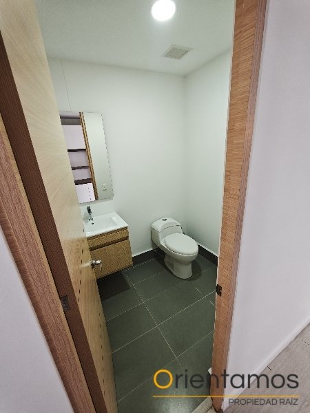 Apartamento disponible para el arriendo en Envigado el codigo es 21658 foto numero 17