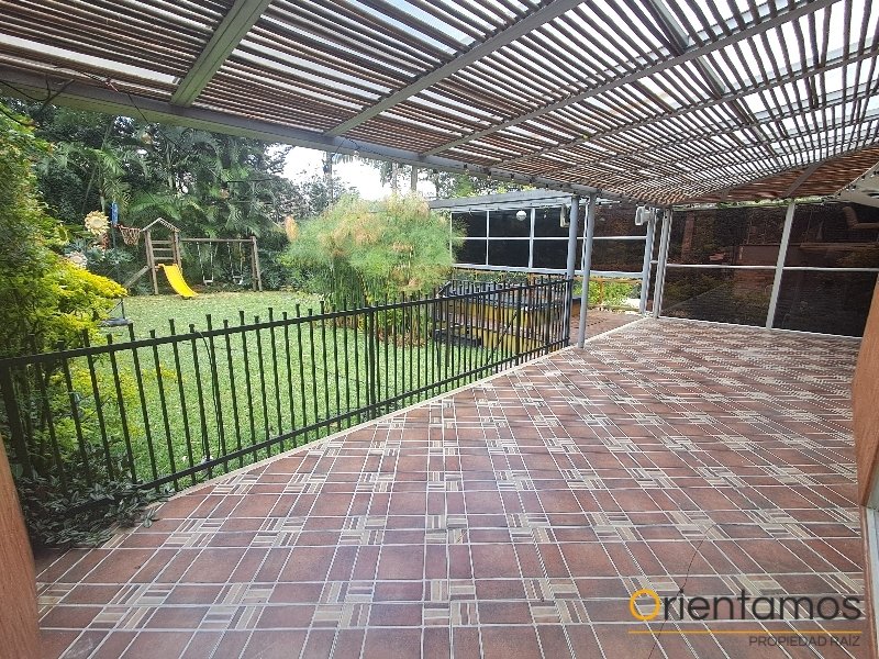 Casa disponible para el arriendo en Medellín el codigo es 21533 foto numero 17