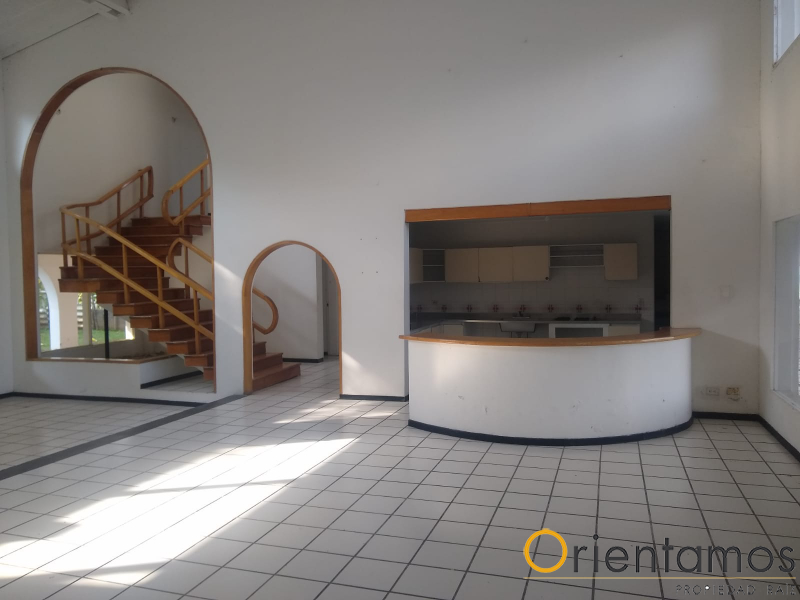 Casa para el arriendo en Medellín - Belen el codigo es 17208 foto numero 14