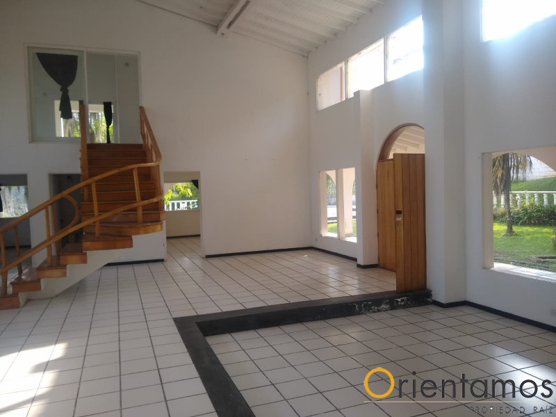 Casa para el arriendo en Medellín - Belen el codigo es 17208 foto numero 15