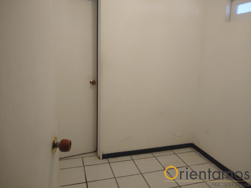 Casa para el arriendo en Medellín - Belen el codigo es 17208 foto numero 18