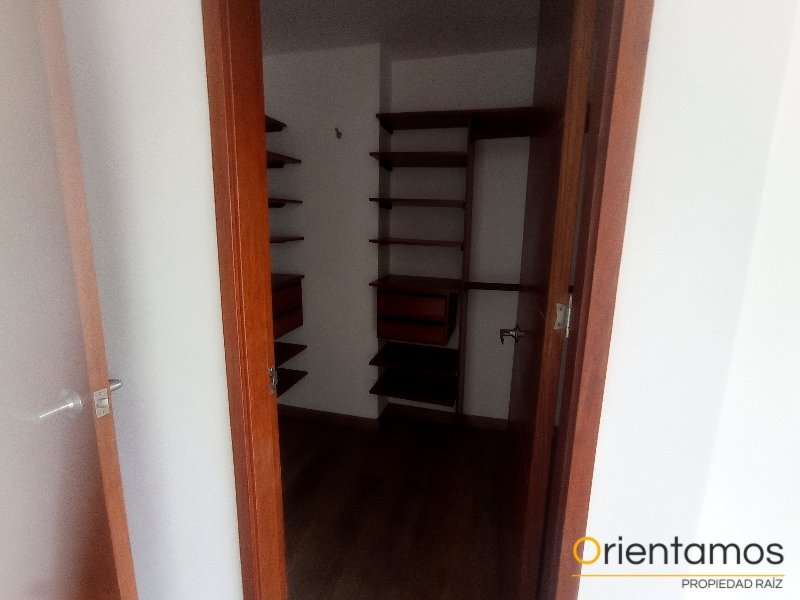 Apartamento disponible para el arriendo en Medellín el codigo es 21424 foto numero 13