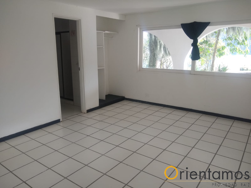 Casa para el arriendo en Medellín - Belen el codigo es 17208 foto numero 22