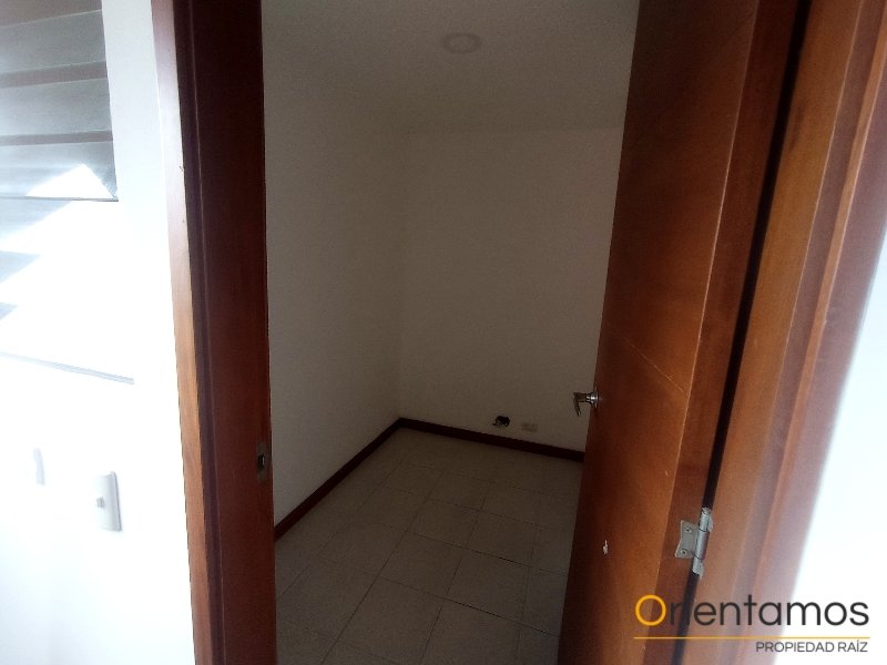 Apartamento disponible para el arriendo en Medellín el codigo es 21424 foto numero 10
