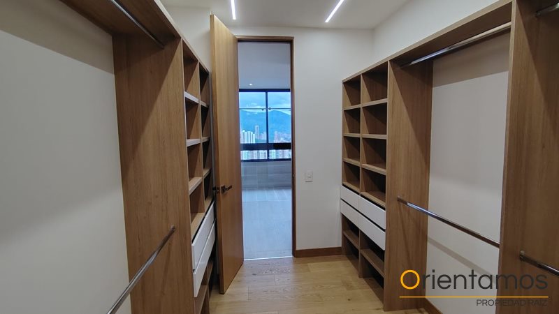 Apartamento disponible para el arriendo en Medellín el codigo es 20789 foto numero 19