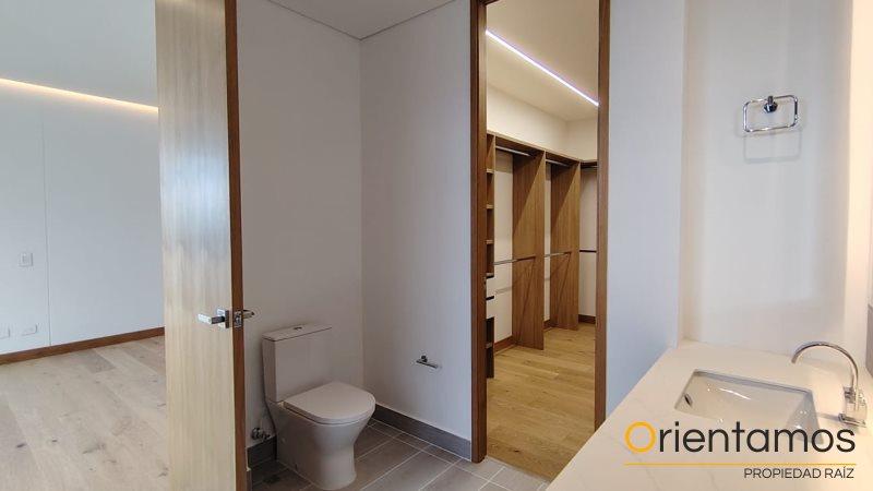 Apartamento disponible para el arriendo en Medellín el codigo es 20789 foto numero 18