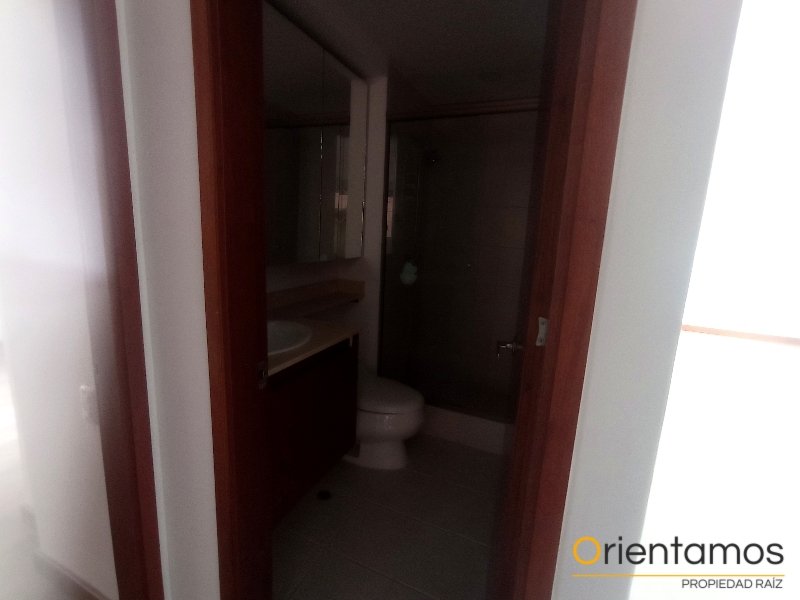 Apartamento disponible para el arriendo en Medellín el codigo es 21424 foto numero 18