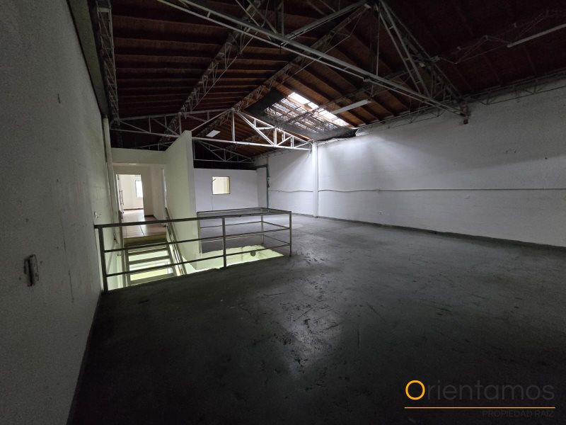 Bodega disponible para el arriendo en Medellín el codigo es 21024 foto numero 6