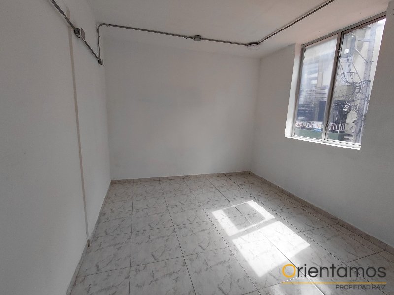 Casa-local disponible para el arriendo en Medellín el codigo es 16889 foto numero 13