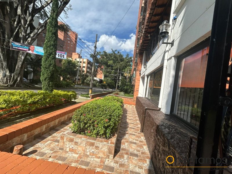 Local disponible para el arriendo en Medellín el codigo es 20971 foto numero 2