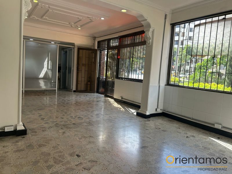 Local disponible para el arriendo en Medellín el codigo es 20971 foto numero 4