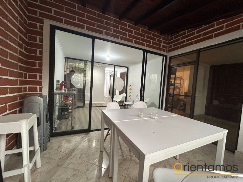 Casa disponible para el arriendo en Medellín el codigo es 21055 foto numero 8