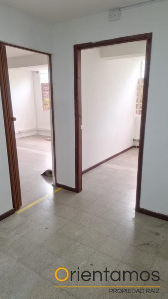 Oficina disponible para el arriendo en Envigado el codigo es 20628 foto numero 5