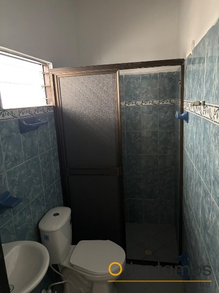 Casa-local disponible para el arriendo en Medellín el codigo es 21430 foto numero 15